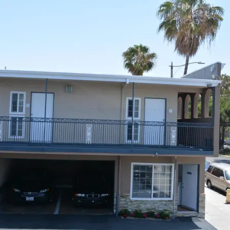 Seaside Motel
