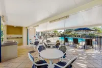 Golden Riviera Absolute Beachfront Resort Hotels in Bilinga