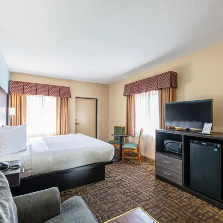 River Bend Inn - Pigeon Forge
