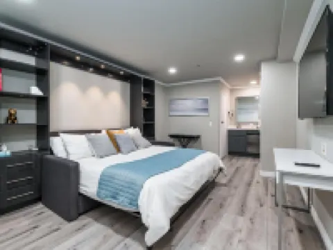 アフター 3 イン アルハンブラのホテル