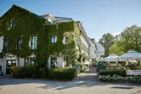 Seewirt & Haus Attila Hotels in Pamhagen