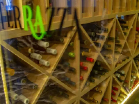 La Terrazza Hotel 法馬古斯塔酒店