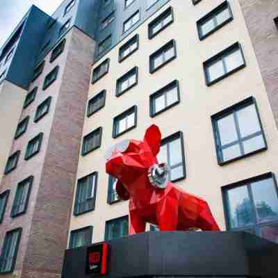 Radisson Red London Greenwich the O2 Hotel Exterior