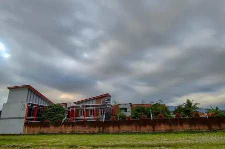 Homestay Griya Sawah Gunung Syariah Mitra RedDoorz