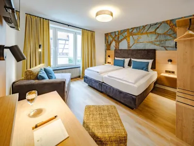 Hotel Restaurant Goldener Engel Hotels near Ententeich Wahlen