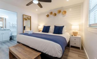 Siesta Key Beach Resort and Suites