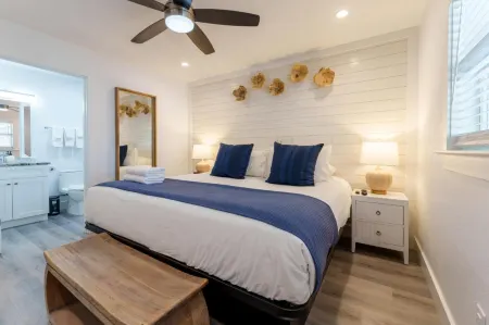 Siesta Key Beach Resort and Suites Отели в г. Сиеста-Ки