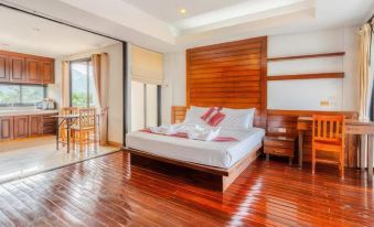 Chaweng Lakeview Condotel