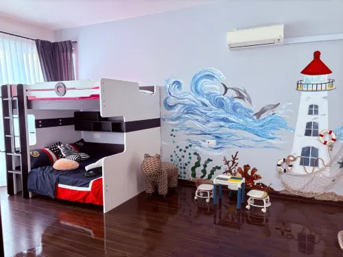 GYDEN STAYCATION PARTY HOME #Regalia Park Forest City for 13-15 Pax