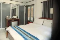 Revolution Hostel Pai