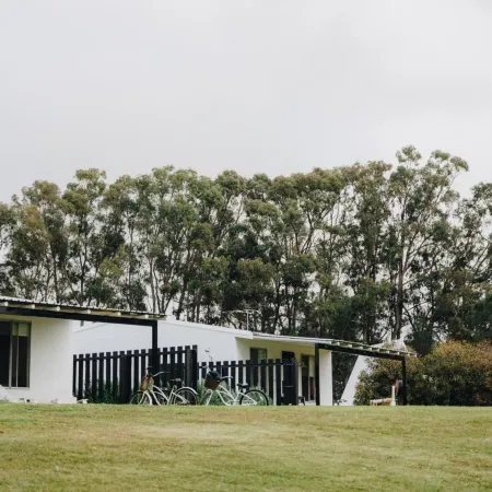 Esperance Chalet Village