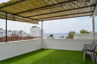 Loca Centre Suites