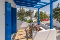 Apollon Rooms - Pensionaatit