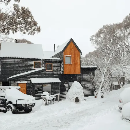 Dibbin’s Chalet