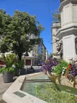 Green Marmot Capsule Hotel Genève - Self check-in - 2-Star