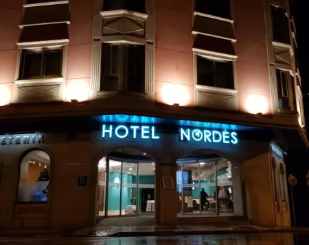 Hotel Nordés Отели в г. Серво