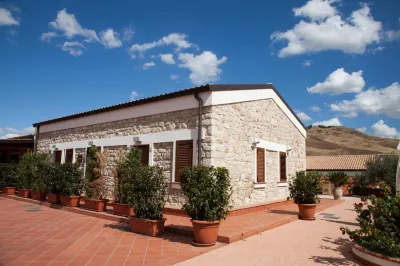 Casale Margherita Hotels in Alia