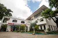 Cebu Hilltop Hotel Hotel in zona Temple of Leah