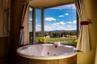 Posada y Spa Las Golondrinas - Homestays