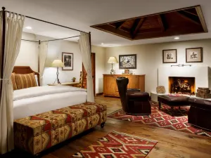 더 에르모사 인