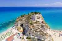 B&B Holiday Tropea