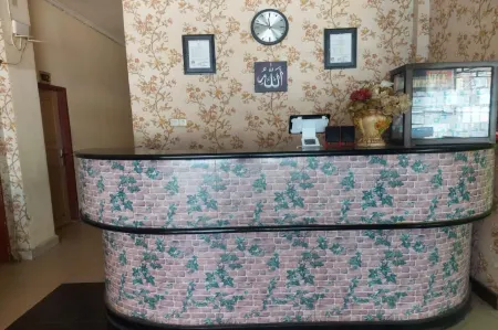 Hotel Mulia Kendari Mitra RedDoorz Отели в г. Mandonga