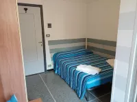 米尼翁波斯塔飯店