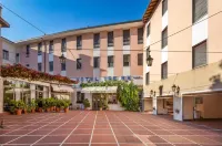Hotel Tre Re Hotels in Como