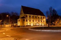 Ringhotel Jägerhof Hôtels à : WeiBenfels