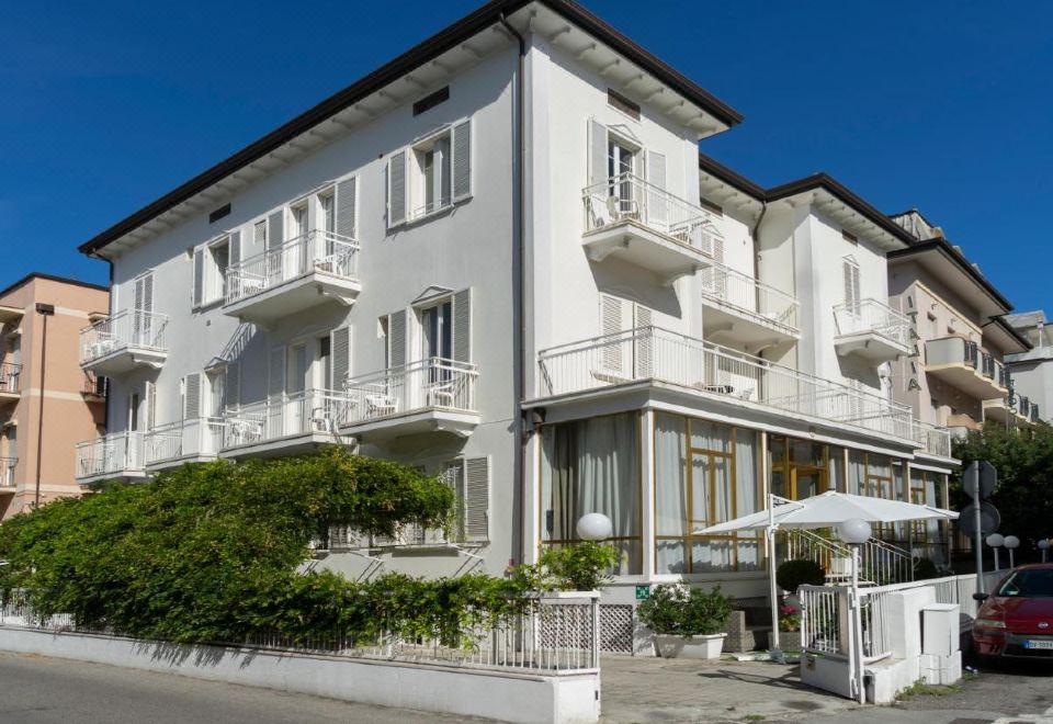 hotel overview picture