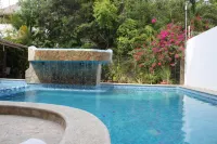 Hotel Arenas del Pacifico - Pools