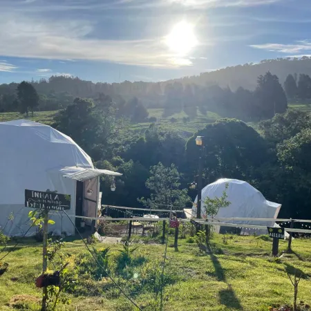 Poas Volcano Observatory Lodge & Glamping