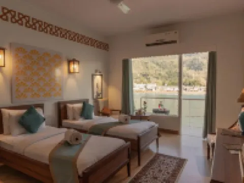 Yog Niketan by Sanskriti Hotels in Rishikesh