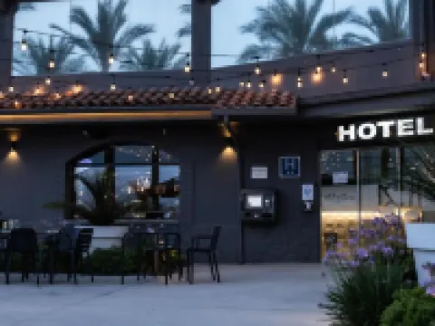 Hotelet ElRetiro Hotels in Cambrils