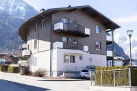 Apartment Adler Resort by Alpin Rentals - Incl Summercard Hotels in Fusch an der GlocknerstraBe