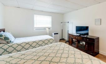 Hannahs Place - Quaint and Cozy Apt by the Beach!