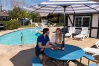 Solvang Inn & Cottages - Pool