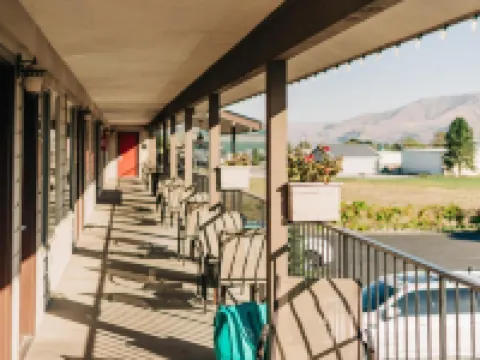 Mountain View Lodge Hotels in Manson