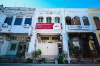 Swing & Pillows @ 87 Chulia St, Georgetown Penang