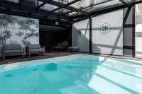 Le Cornouaille Hotel & Spa - Pools