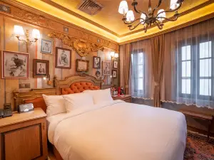 BEY House Royal Hotel