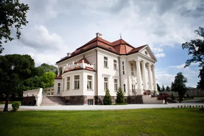 Pałac Tłokinia Hotels in der Nähe von Baszta Dorotka
