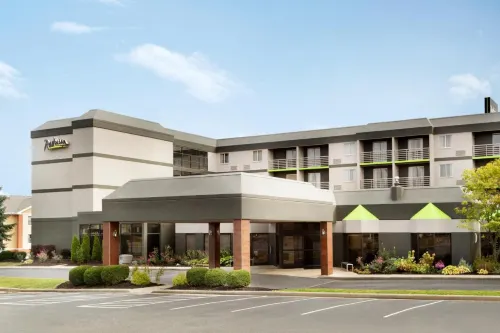 Radisson Akron-Fairlawn Copley