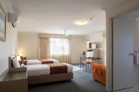 Mandarin Motel Hotels in Macksville