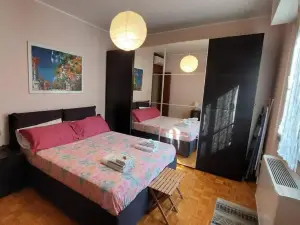Chri02House