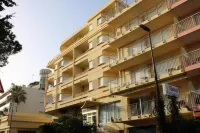 Hôtel Alexandra Hotels in Roquebrune-Cap-Martin