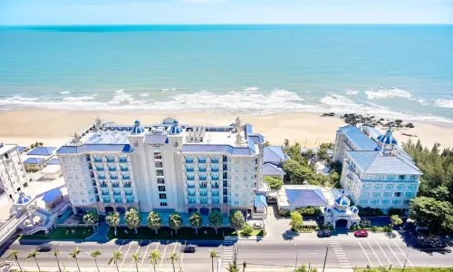 Lan Rung Beach Resort