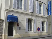 Hôtel de Clèves Hotels in Nevers