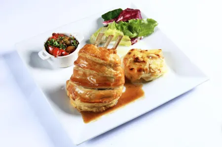 La Sorelle Hôtel Golf et Restaurant Отели в г. Жуайё