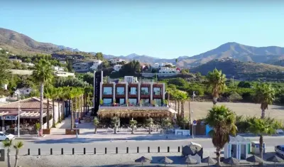 H Boutique Peña Parda فنادق في La Herradura
